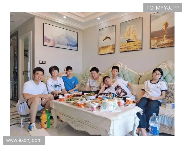 祝柏杨生日快乐愿你未来的每一天都如今天般精彩绚烂